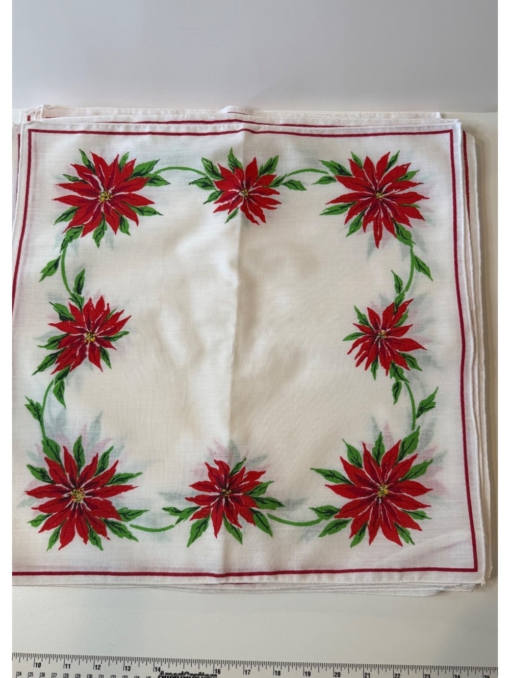 Vintage Christmas Poinsettia Cloth Napkins – Set of 18 – Red Green Holiday